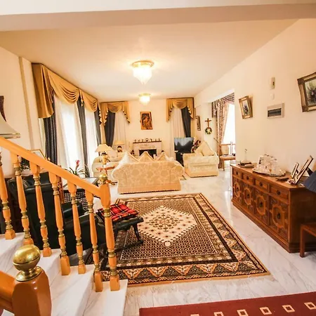 Villa Huge Family Larnaca