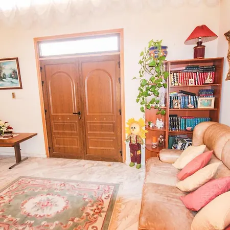 Huge Family Villa Larnaca